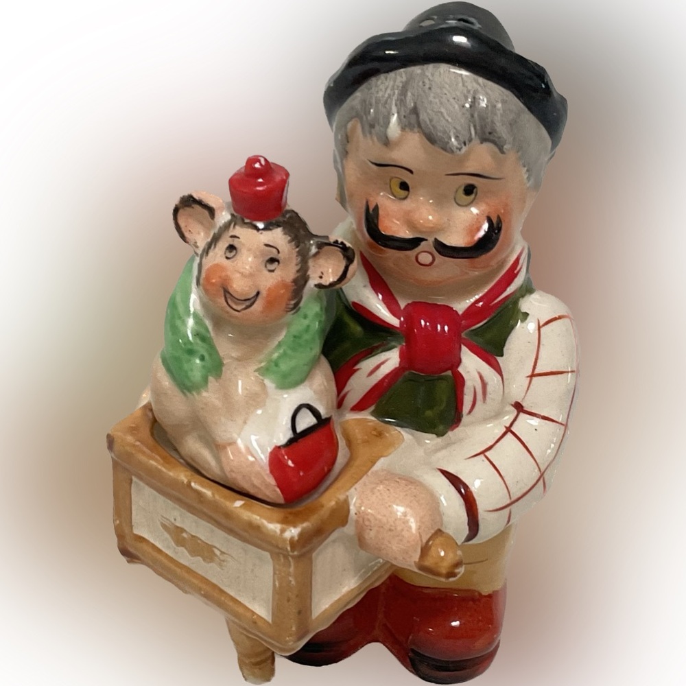 Organ Grinder & Monkey Salt & Pepper Shakers made Japan Shafford vintage Kitschy